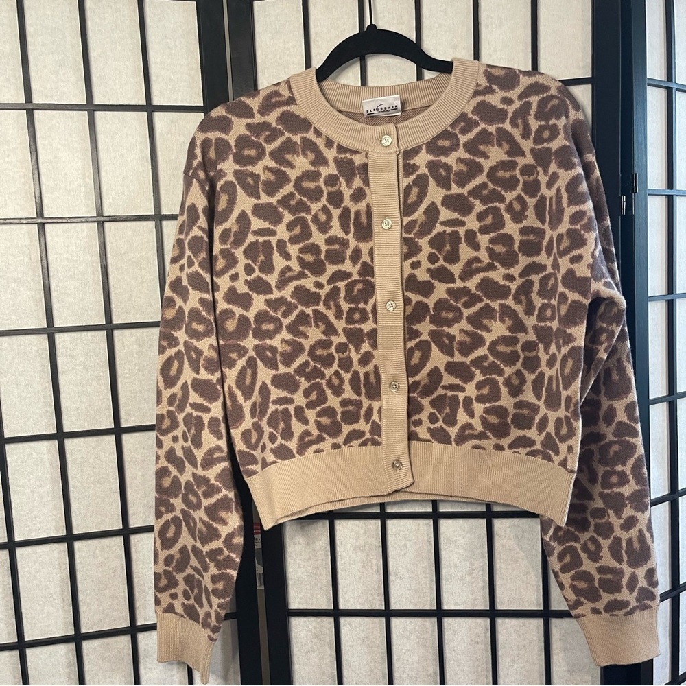 Betty Boop Tan and Brown Cardigan Sweater NWT Small - Picture 2 of 5